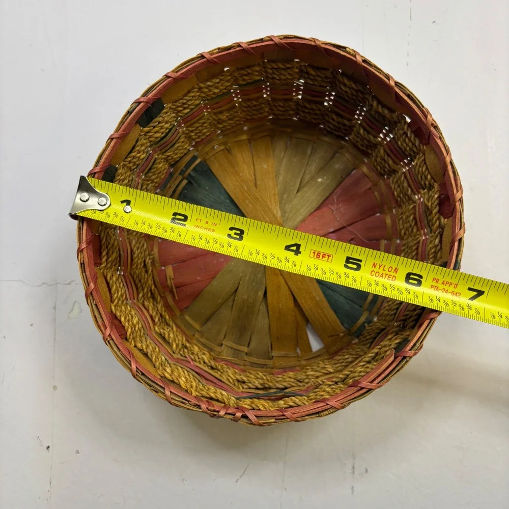 Two Vtg Hand Woven Basket Set Round Multicolored Splint and Oval Lidded Seagrass